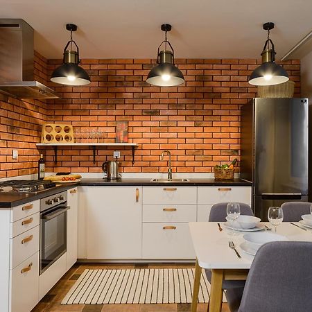P&O Apartments Hawajska Варшава Екстериор снимка